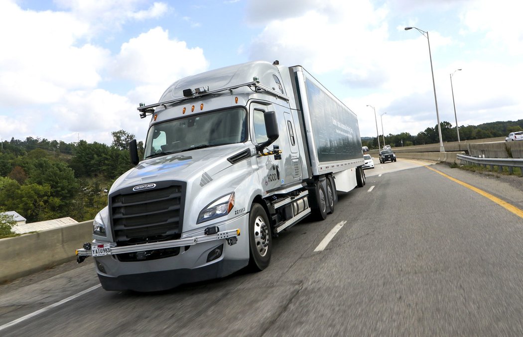 Daimler Trucks a Torcq Robotics testují autonomní řízení