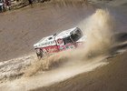 Dakar 2014: 6. etapa - Duclos v čele motorek, Peterhansel má rekord