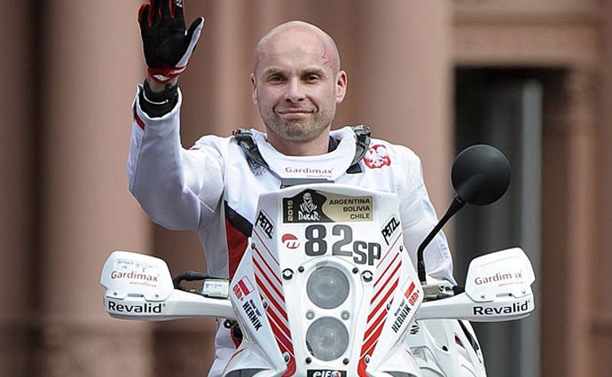 Motorkář Michal Hernik: 1. oběť letošního Dakaru, zemřel na dehydrataci