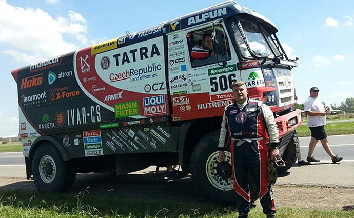 Dakar: Kolomý a Loprais třetí na vteřinu