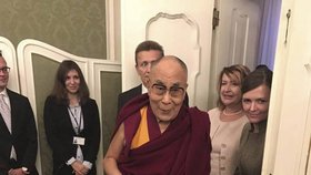 Setkání politiků s dalajlamou v Senátu