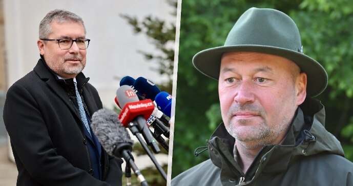 Ministr zemědělství Martin Šebestyán odvolal šéfa Lesů ČR Dalibora Šafaříka.