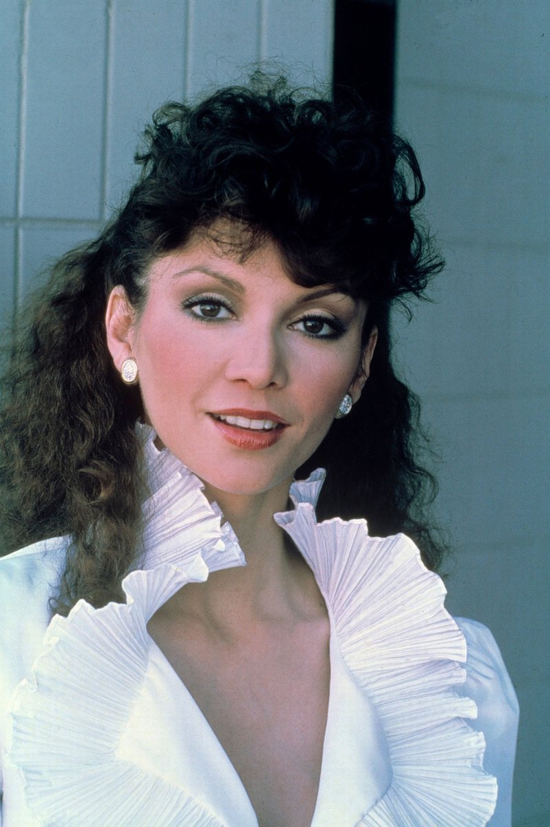 Victoria Principal jako Pamela