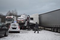 Tragické úterý na silnicích: V prudké bouři zemřelo šest lidí