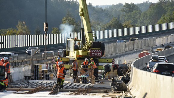 V roce 2020 bude v Česku otevřeno jen 21 kilometrů nových dálnic. Ještě méně než letos