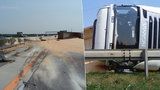 Havárie kamionu s tunami kukuřice zablokovala dálnici D1, řidiče potrápilo i horko