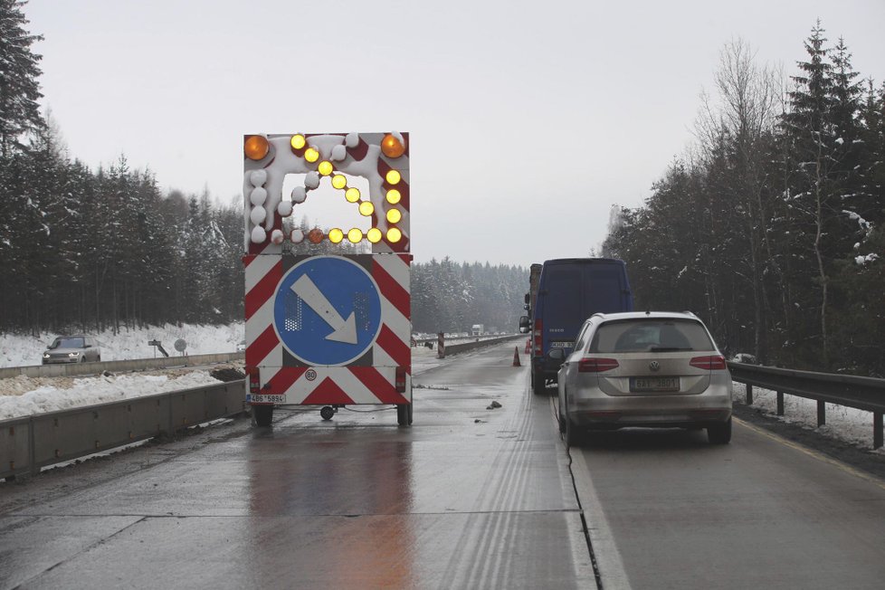 &#34;Pekelná&#34; dálnice D1: Kvůli zúžení se znovu zastavila doprava (19.12.2018)