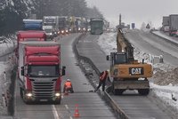 Stavaři nastoupí na „pekelný“ úsek D1 v pátek večer. Opravy závisí na počasí