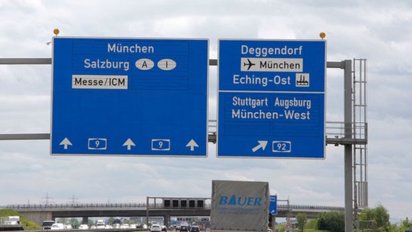 Německo na mýtném pro cizince prodělá