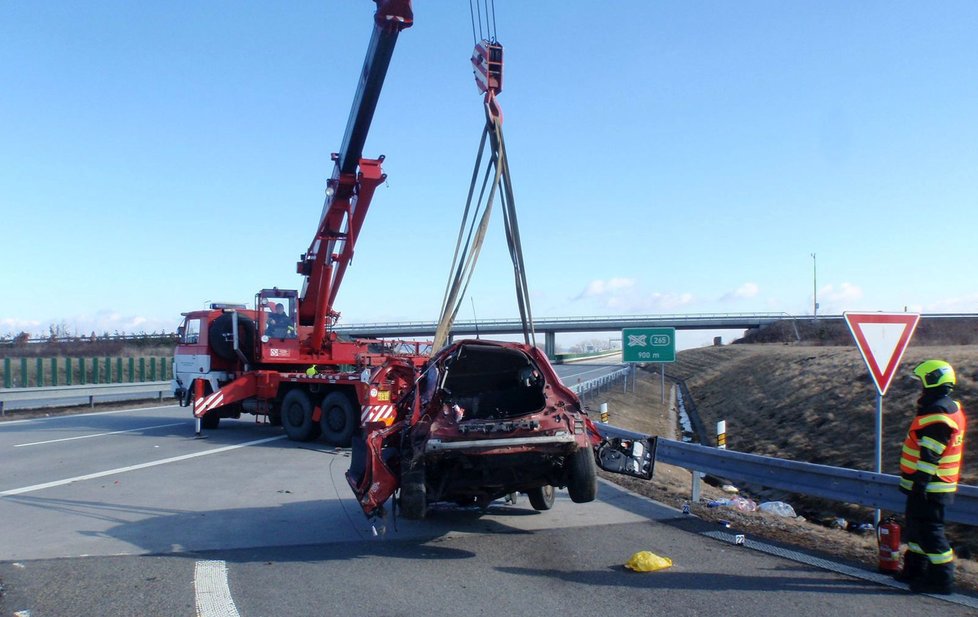 Smrtící nehoda na dálnici D1 u Hulína na Kroměřížsku