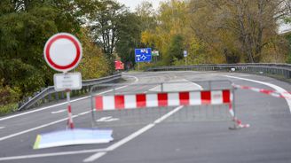 Senát schválil zákon o liniových stavbách. Budování dálnic může zrychlit už na podzim