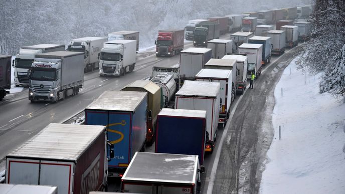 Dopravní kolaps na dálnici D1