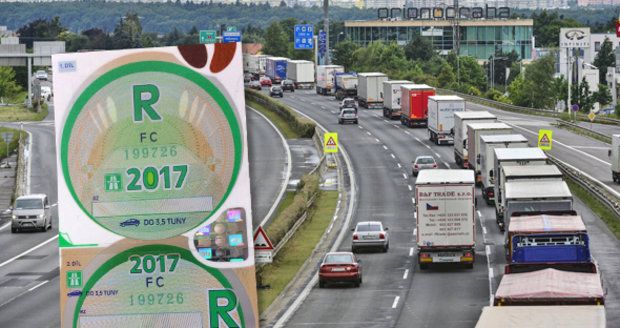 Čechy stála „černá“ jízda po dálnici 34 milionů, dostali víc pokut než loni 
