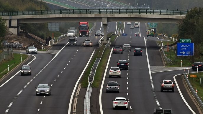 Dálniční známka 2025: Cena, platnost, typy v ČR a zahraničí (ilustr.) Dálniční známka 2025: Cena, platnost, typy v ČR a zahraničí (ilustr.)