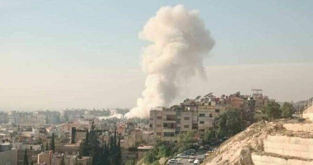 Obří exploze v Damašku na setkání proíránských vůdců: Útočil Izrael? Měl zabít 10 lidí