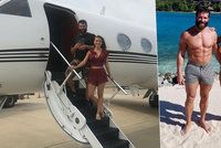 Holkař a miliardář Dan Bilzerian se zamiloval a má holku! Jeho srdce si získala servírka z Hooters