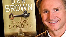 Autor Dan Brown a obálka jeho poslední knihy