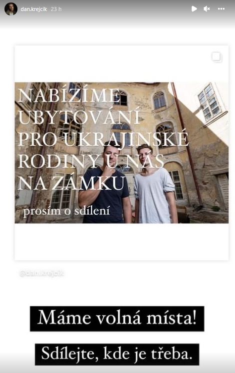 Dan Krejčík s Matějem Stropnickým nabídli k bydlení zámek.