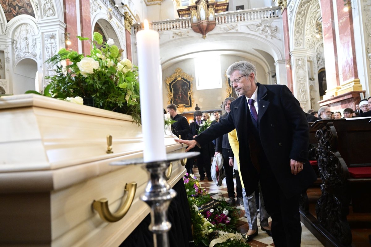Pohřeb Dany Němcové - Miloš Vystrčil (ODS), 22. 4. 2023, Praha
