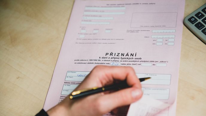 Daňové přiznání (ilustrační foto) Daňové přiznání (ilustrační foto)