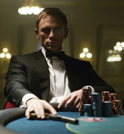 Daniel Craig v roli Jamese Bonda ve filmu Casino Royale