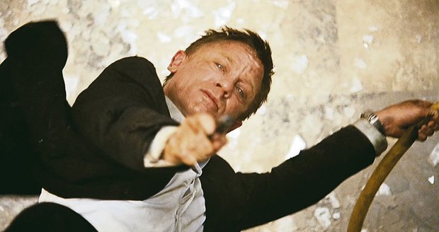 Daniel Craig sám odehrál několik fyzicky náročných scén