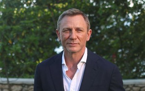 Daniel Craig se Bondem stane naposledy.