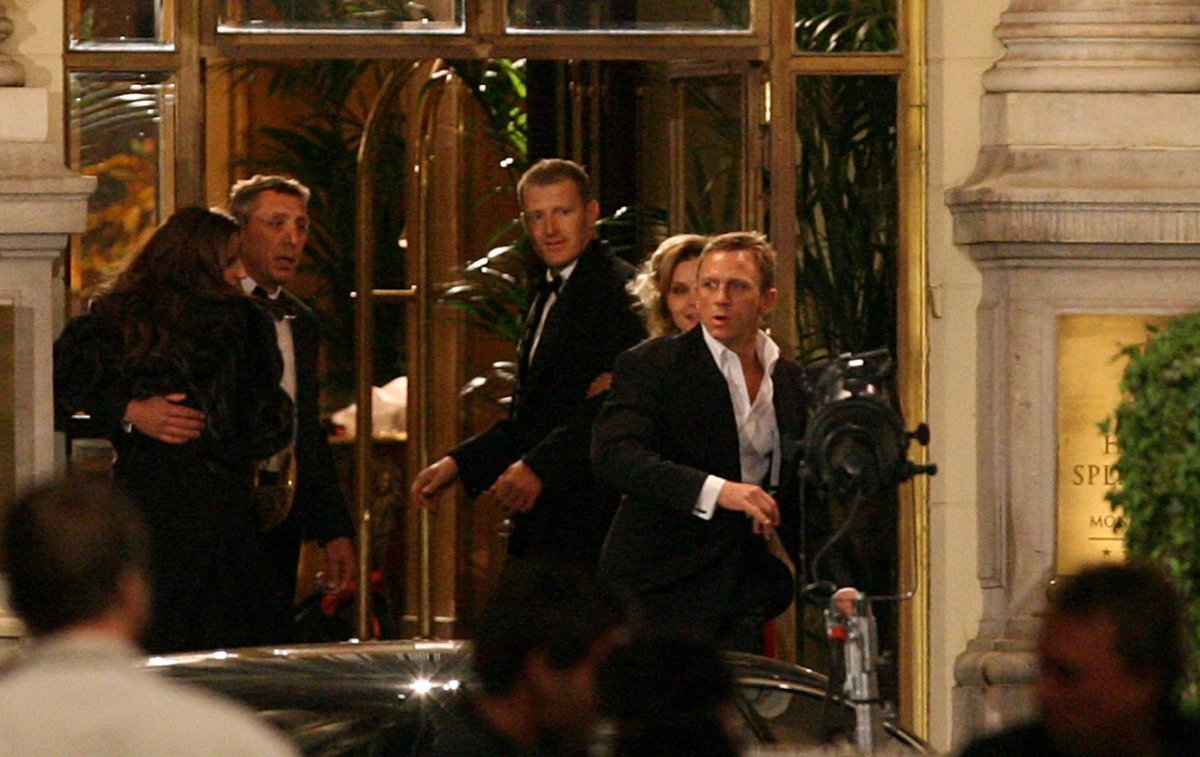 Daniel Craig natáčel v roce 2005 v Karlových Varech jednu z Bondovek.