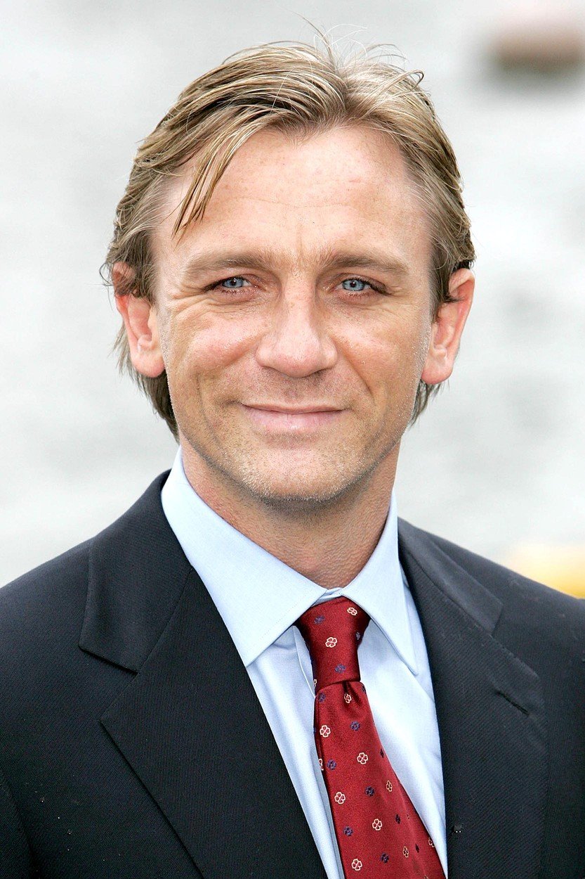 Daniel Craig