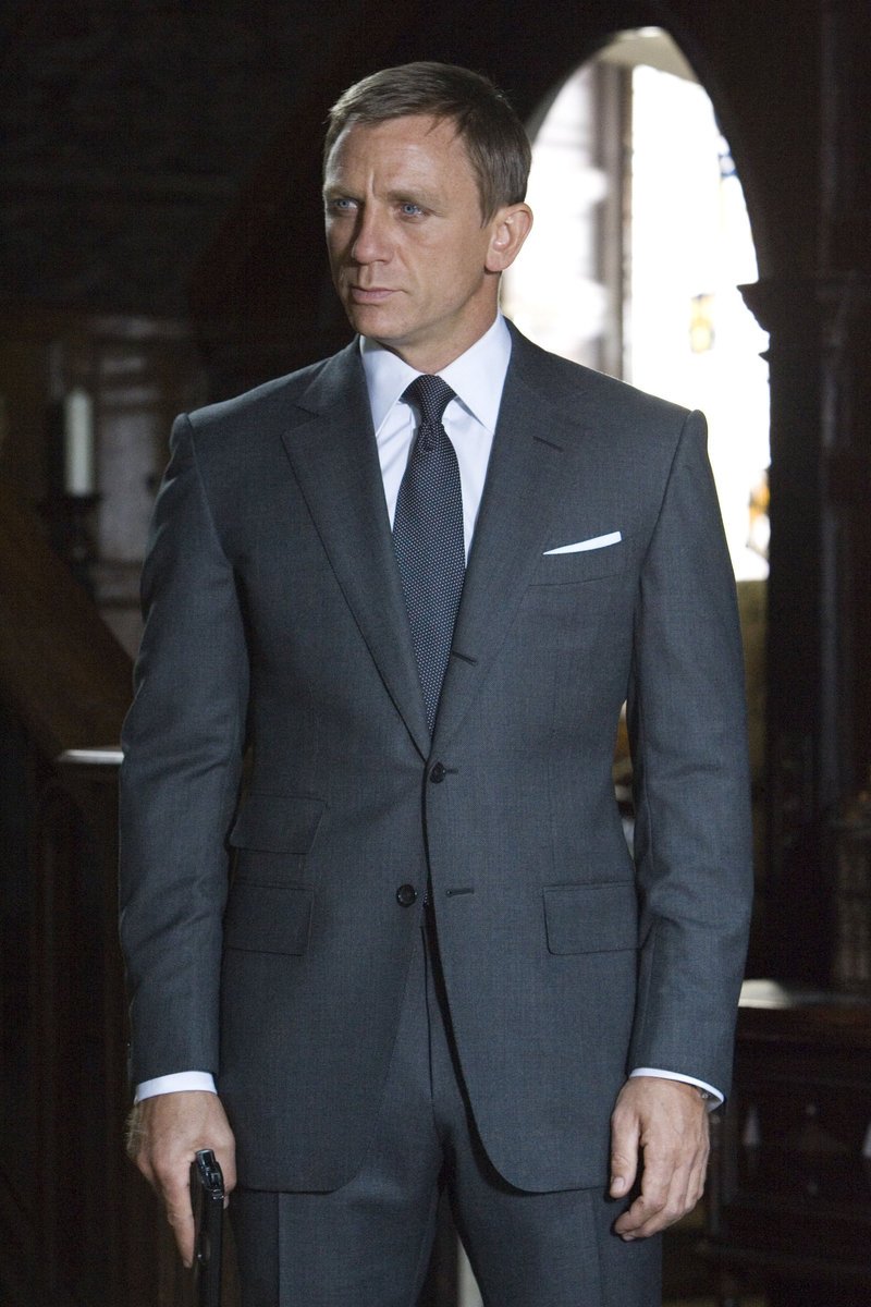 Daniel Craig