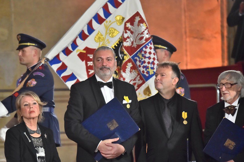 Daniel Hůlka dostal od prezidenta Miloše Zemana státní vyznamenání.