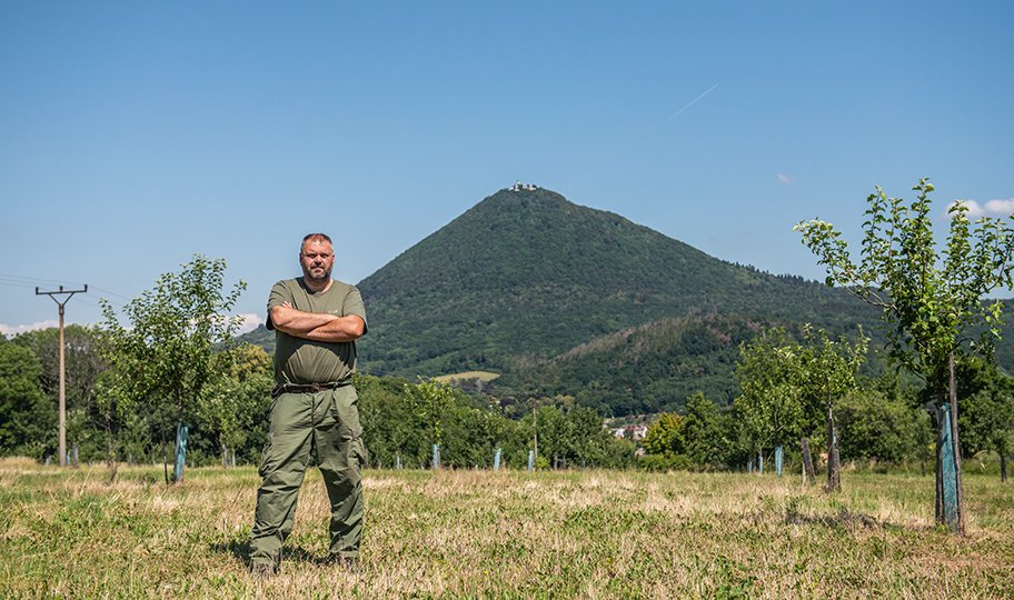 Daniel Pitek je český soukromý zemědělec, sedlák a lesník.