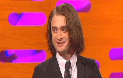 Daniel Radcliffe má vlasy jako hippie! Proboha proč? 