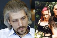 Satanista Daniel rozřezal kamaráda v rakvi a pil jeho krev: Z vězení plánoval vraždu exmanželky