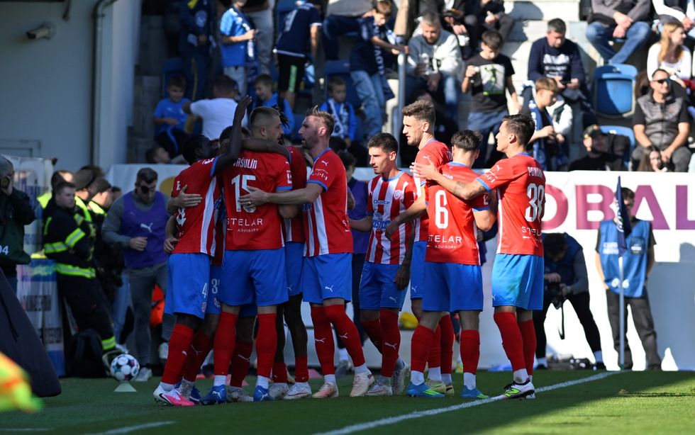 SESTŘIHY: Slavia zaváhala, šlágr Baníku se Spartou bez gólu a derby pro Zbrojovku SESTŘIHY: Slavia zaváhala, šlágr Baníku se Spartou bez gólu a derby pro Zbrojovku