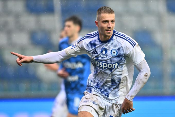 Skvělý plzeňský host, Horejšův klíčový tah, klenot v Karviné. Gratulace zejména na Moravu! Skvělý plzeňský host, Horejšův klíčový tah, klenot v Karviné. Gratulace zejména na Moravu!