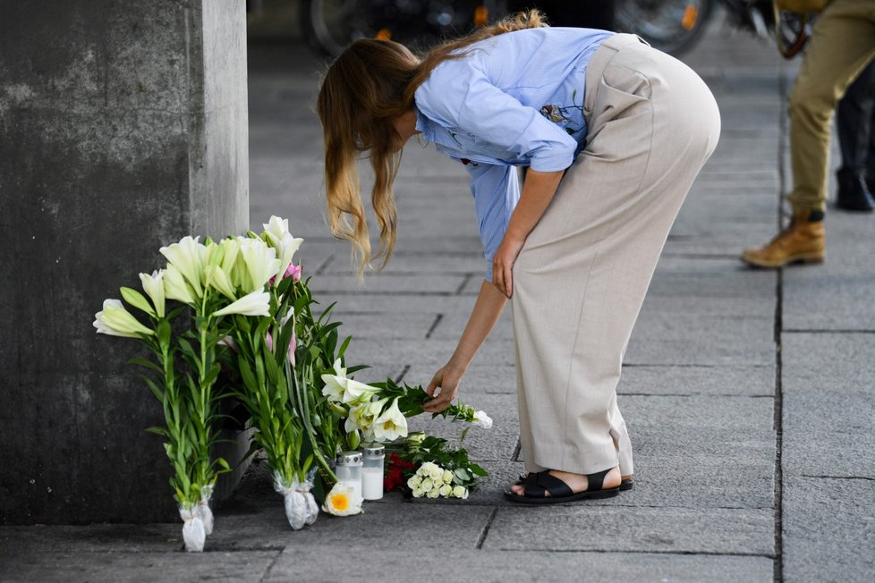 Obchodní dům v Kodani den po řádění střelce. (4.7.2022)