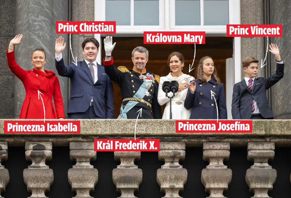 Dánská královská rodina: Princezna Isabella, princ Christian, král Frederik X., královna Mary, princezna Josefína, princ Vincent