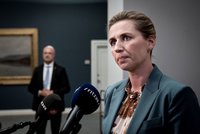 Parlament kvůli koronaviru omezí práci, premiérka prodlouží celostátní karanténu Dánska