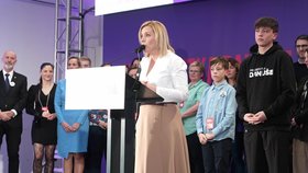 Poražená Nerudová: Pro mě je to vítězství, nechci vidět slzičky. Babiš je zlo, které musíme porazit