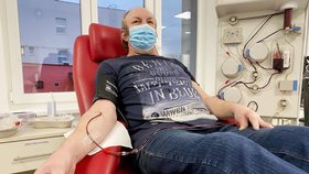 Rekordman Antonín z Nového Jičína: Cedí krev pro druhé, daroval už 347 litrů!