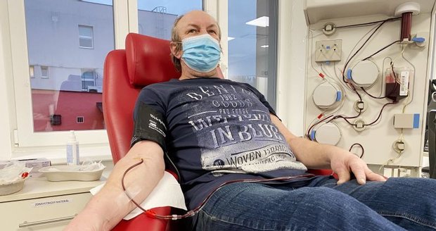 Rekordman Antonín z Nového Jičína: Cedí krev pro druhé, daroval už 347 litrů!