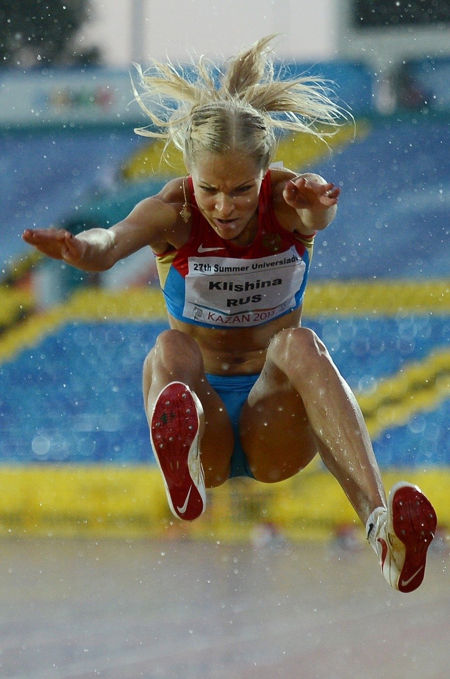 Darja Klišinová. Podle mnohých názorů je nejhezčí atletka na nynějším MS v Moskvě.