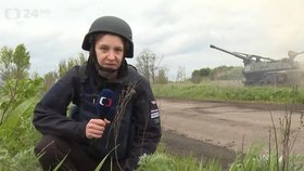 Válečná reportérka Darja Stomatová v reportáži pro ČT