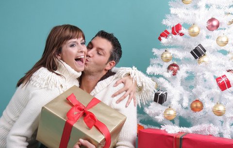 Vánoční půjčky a úvěry: Jak nenaletět