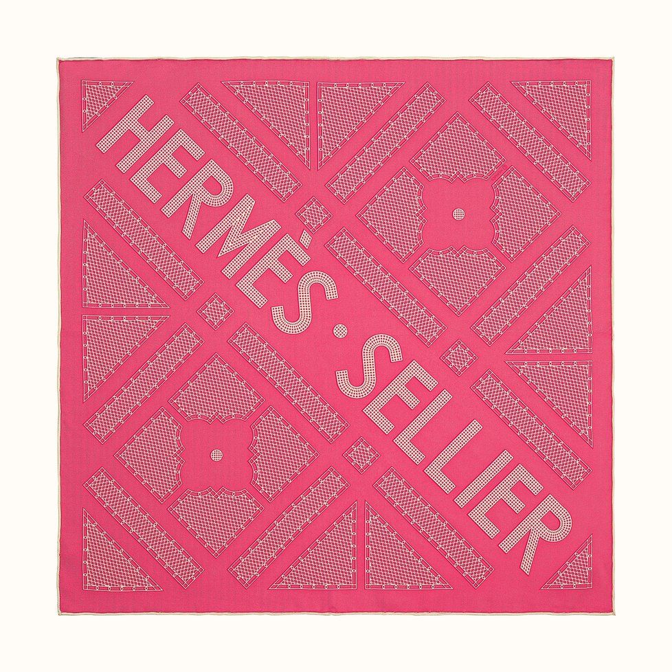 Hermès, 4 600 Kč