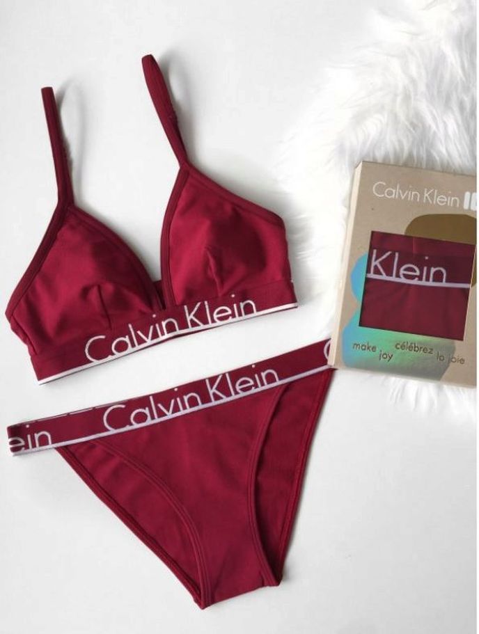 Calvin Klein ID Cotton braletka a kalhotky, 1490Kč, bepink.cz