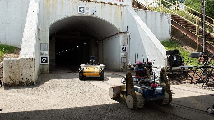 Roboty v soutěži DARPA Subterranean Challenge