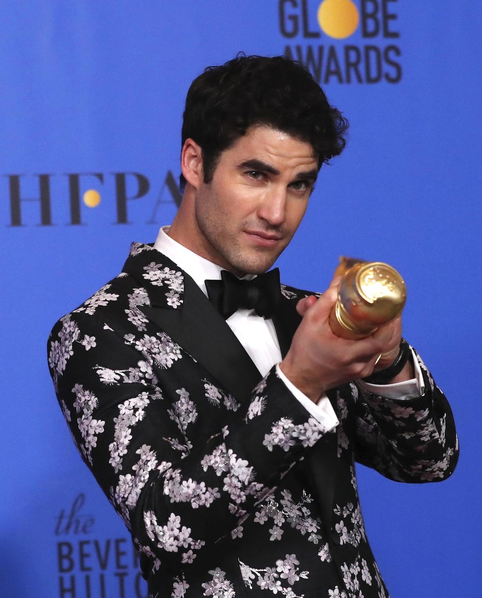 Darren Criss se Zlatým glóbem