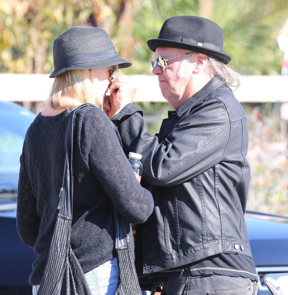 Daryl Hannah a Neil Young